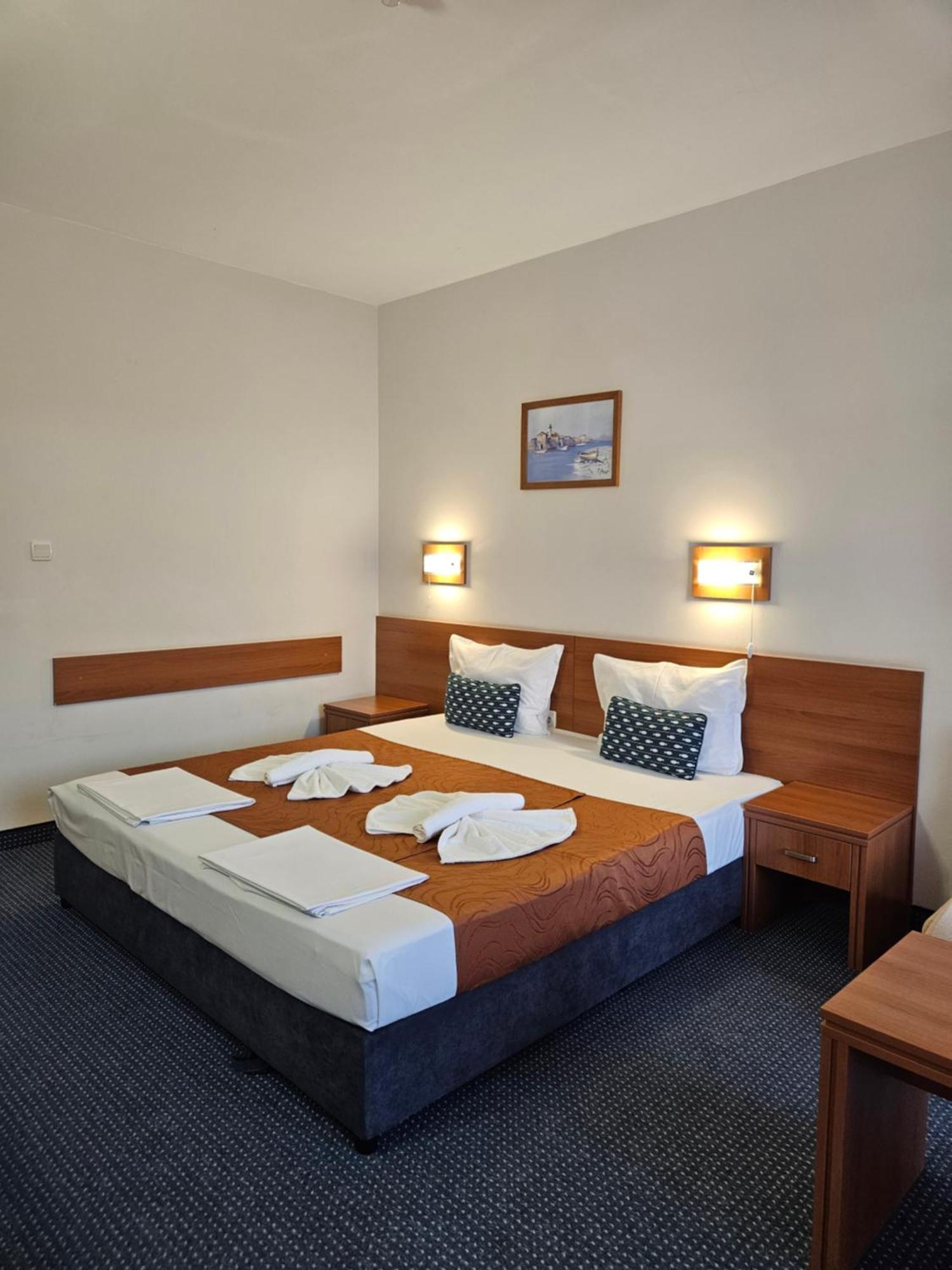 Hotel Liani 써니비치 외부 사진