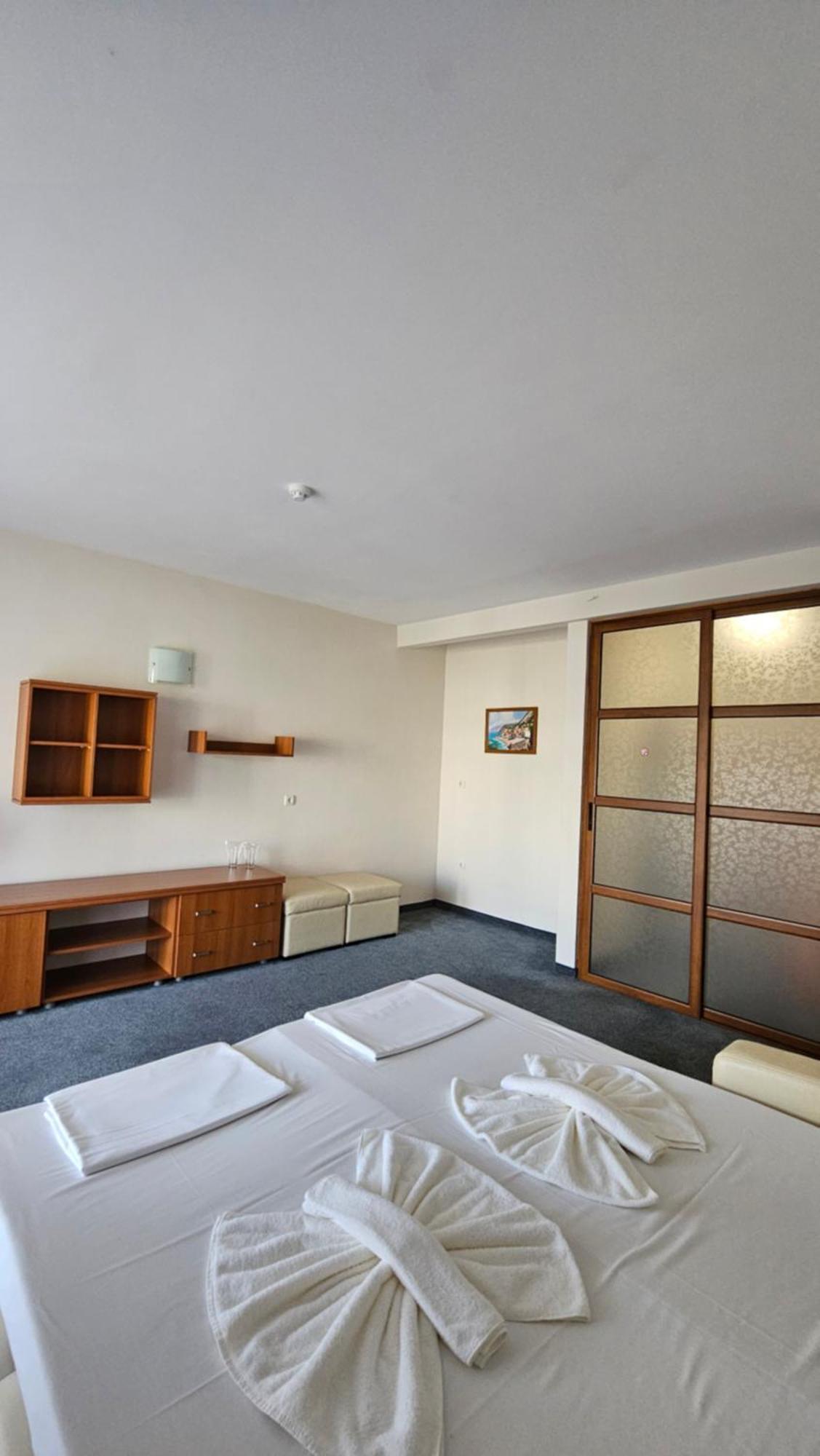 Hotel Liani 써니비치 외부 사진